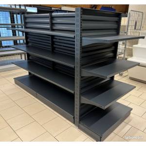 Gondoles Centrales Noires